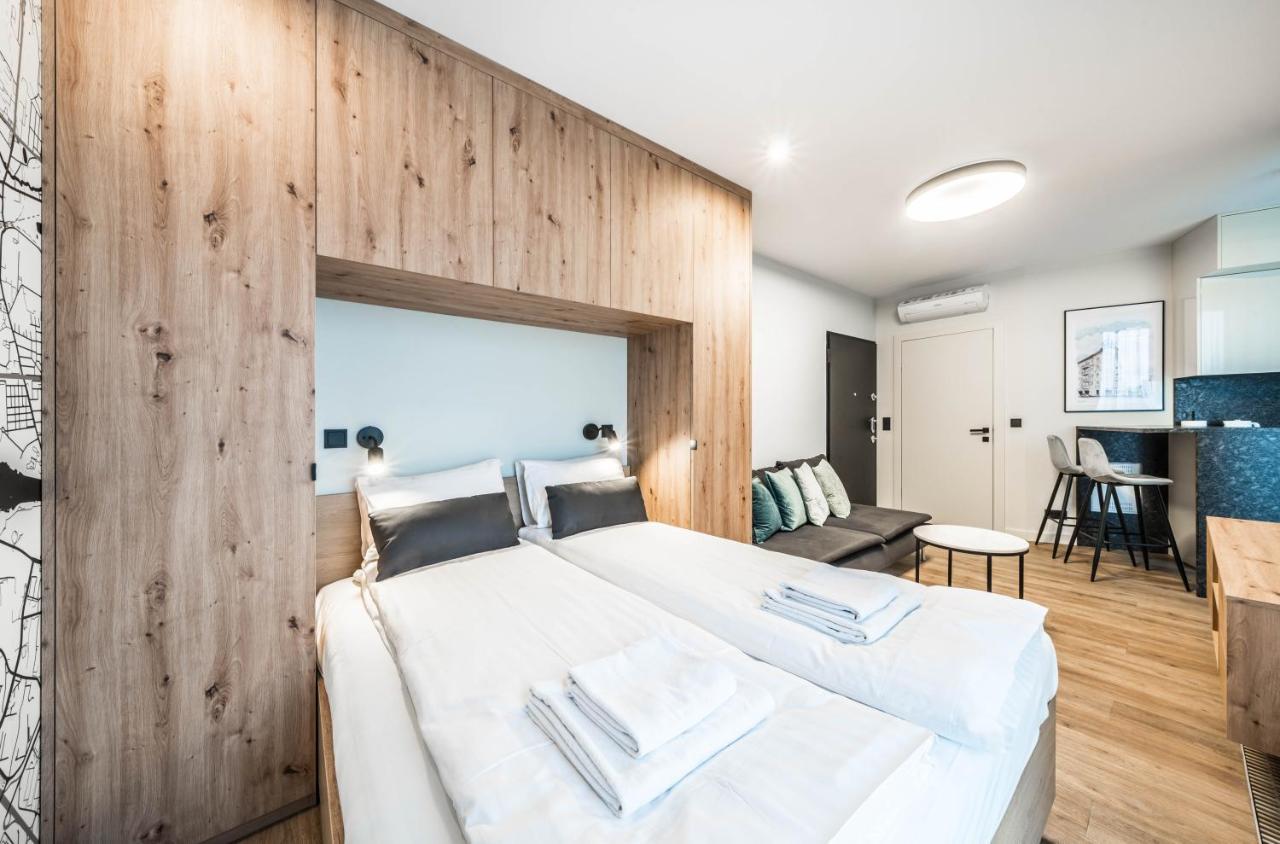 Rent Like - Krysiewicza 3 Apartment