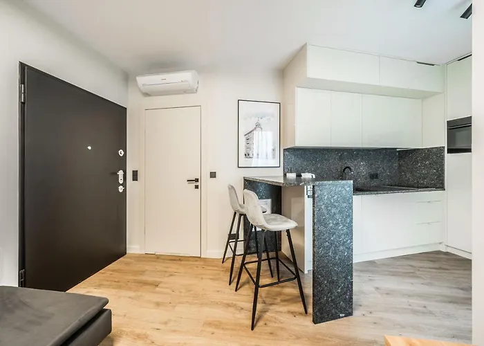 Rent Like Home - Krysiewicza 3